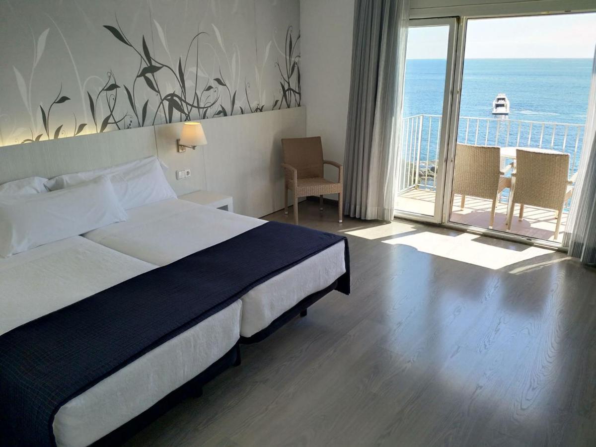 Hotel Mediterrani กาเลญา เด ปาลาฟรูเจล ภายนอก รูปภาพ